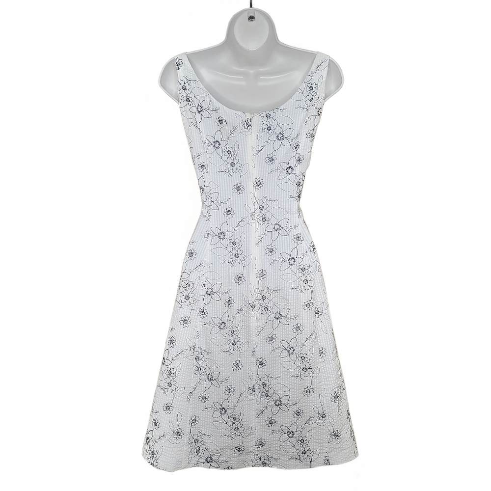 Amanda Smith Textured Floral Fit & Flare Dress - Picture 5 of 9